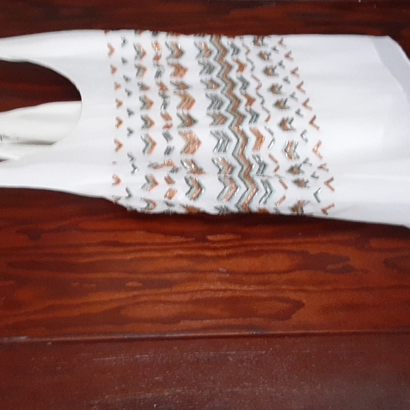 Greylin beaded chiffon top with racer back sz medium pit 19 inches sz M - Picture 2 of 6